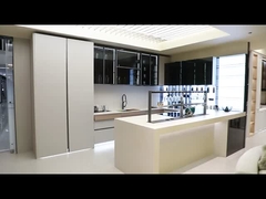 Showroom slimme keukenkast ontwerp