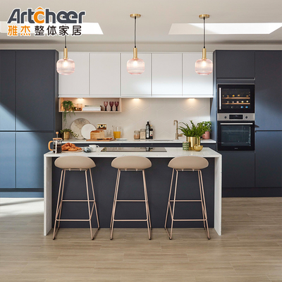 kopen RTA Grootte Melamine gelamineerd houtgraan en lak afwerking Handleless Keukenkasten online vervaardiging