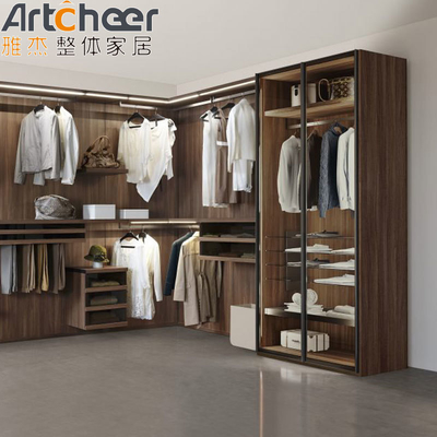 kopen Custom Size Walk In Bedroom Wandkast Voor Vrouwen Moderne Stijlvolle Open Ontwerp Verstelbare Hoogte online vervaardiging