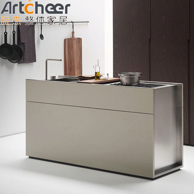 Keukenkasten voor kleine kamers met aangepaste kleur en eilandkasten in modern ontwerp