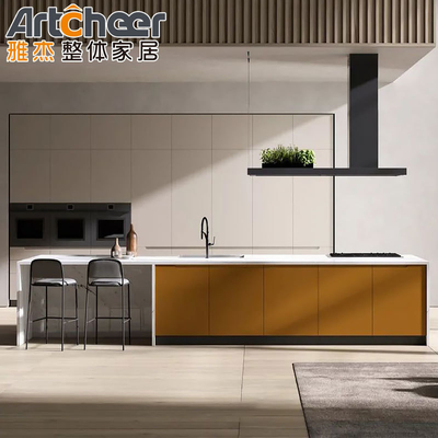 Modern ontwerp van plywood deurkasten Perfecte combinatie voor de keuken