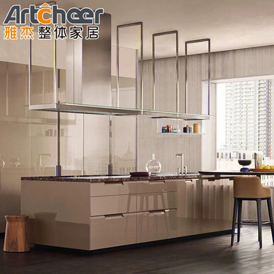 Moderne design Italiaanse keukenkasten met plywood deurmateriaal en ladeslide accessoires